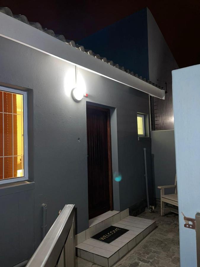 Kelpmeeu Self- Catering Apartments Свакопмунд Экстерьер фото