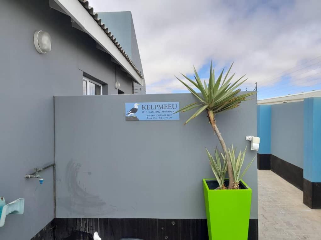 Kelpmeeu Self- Catering Apartments Свакопмунд Экстерьер фото